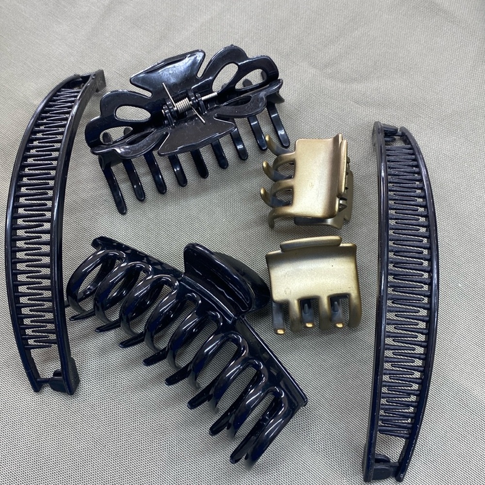 Hair clips